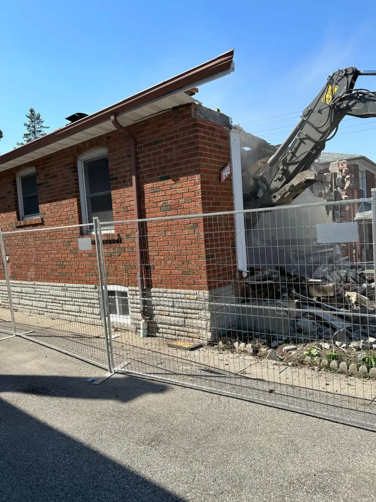 Demolition services in the GTA — Global City Excavation