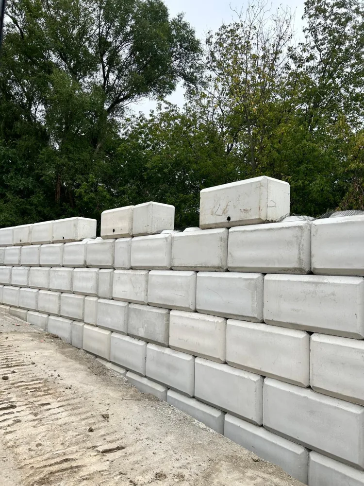 Crash Wall services in the GTA — Global City Excavation